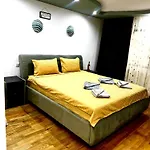 Casa Maya 別荘 Douăzeci şi Trei August