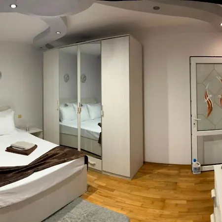 Casa Maya Tatil Evi Douăzeci şi Trei August
