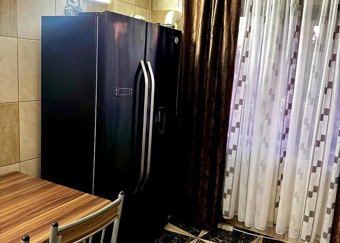 בית נופש Casa Maya Douăzeci şi Trei August